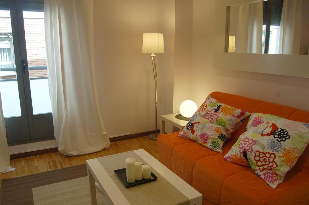 Apartamentos Conde Duque Madrid Rom bilde