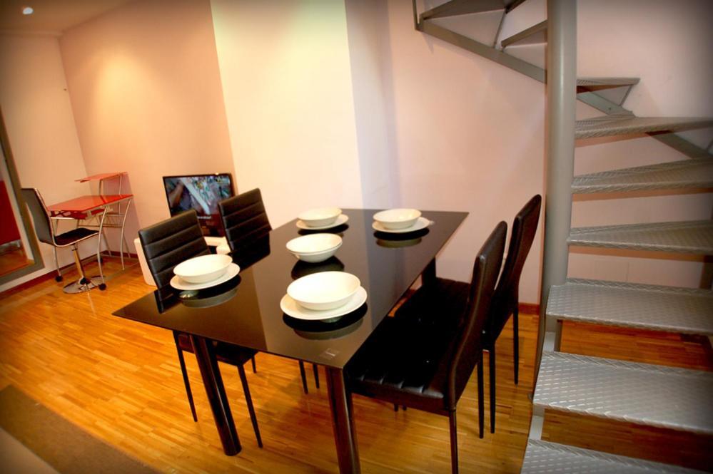 Apartamentos Conde Duque Madrid Rom bilde