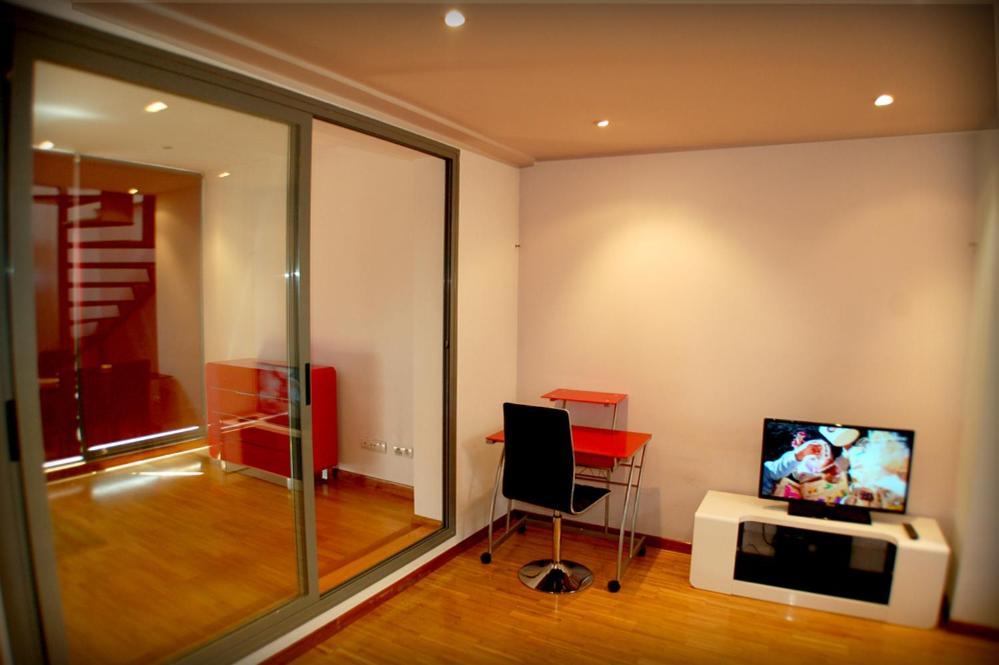 Apartamentos Conde Duque Madrid Rom bilde