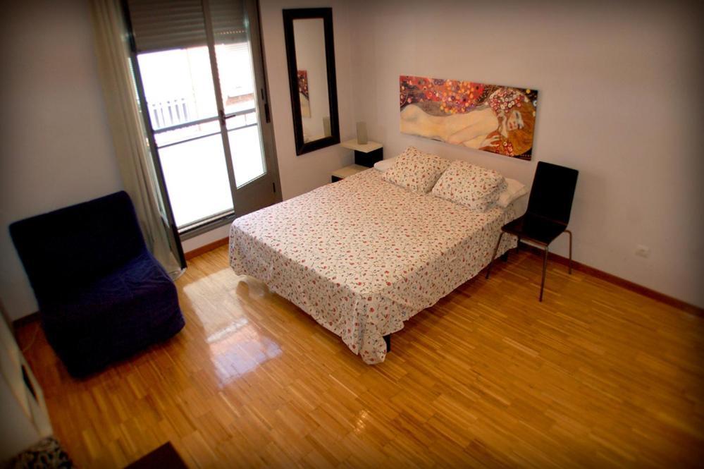 Apartamentos Conde Duque Madrid Rom bilde