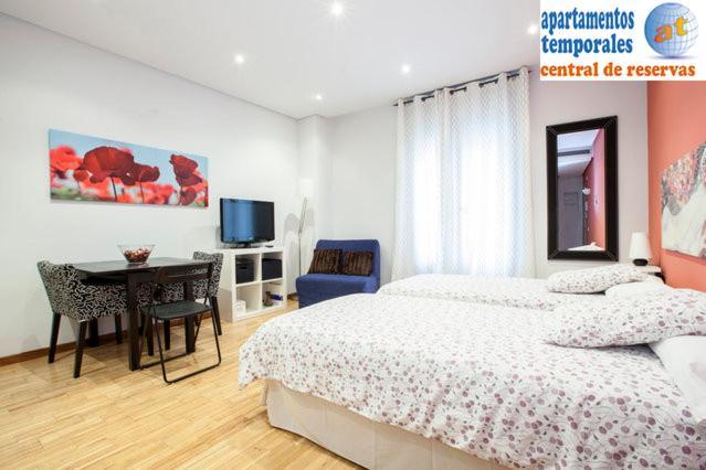 Apartamentos Conde Duque Madrid Eksteriør bilde